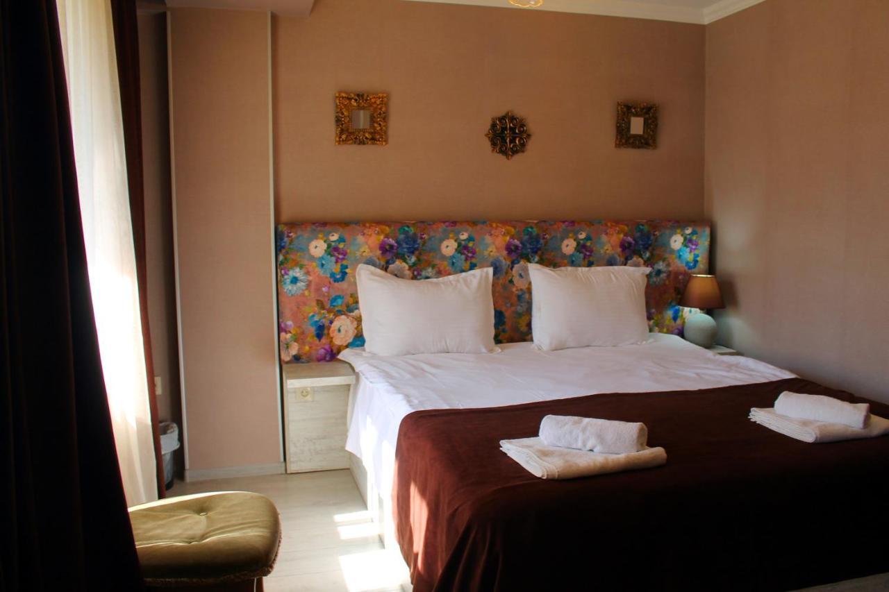 Hotel New Metekhi Tbilisi ภายนอก รูปภาพ